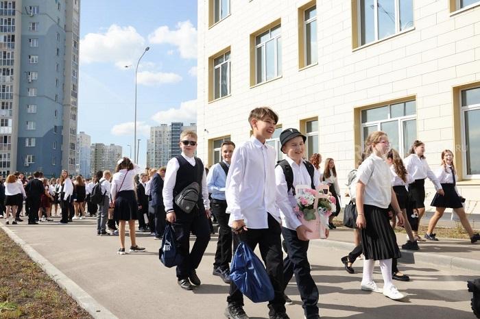 Несмотря на непростые условия, школы и колледжи смогли подготовиться к началу учебного сезона