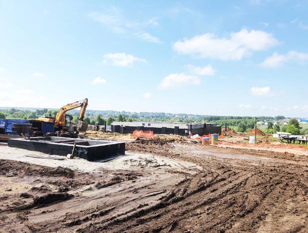 Строится здание очистных сооружений
