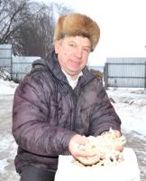 Агроном АО "Кузятовское" В.В. Костин: "Приятный хлебный аромат экструдированного корма добавляет аппетита буренкам"